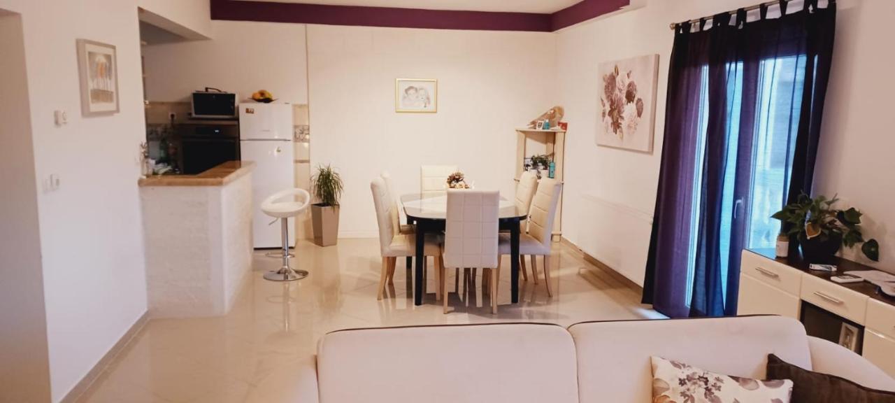 Villa Roza 2 Marina Luaran gambar